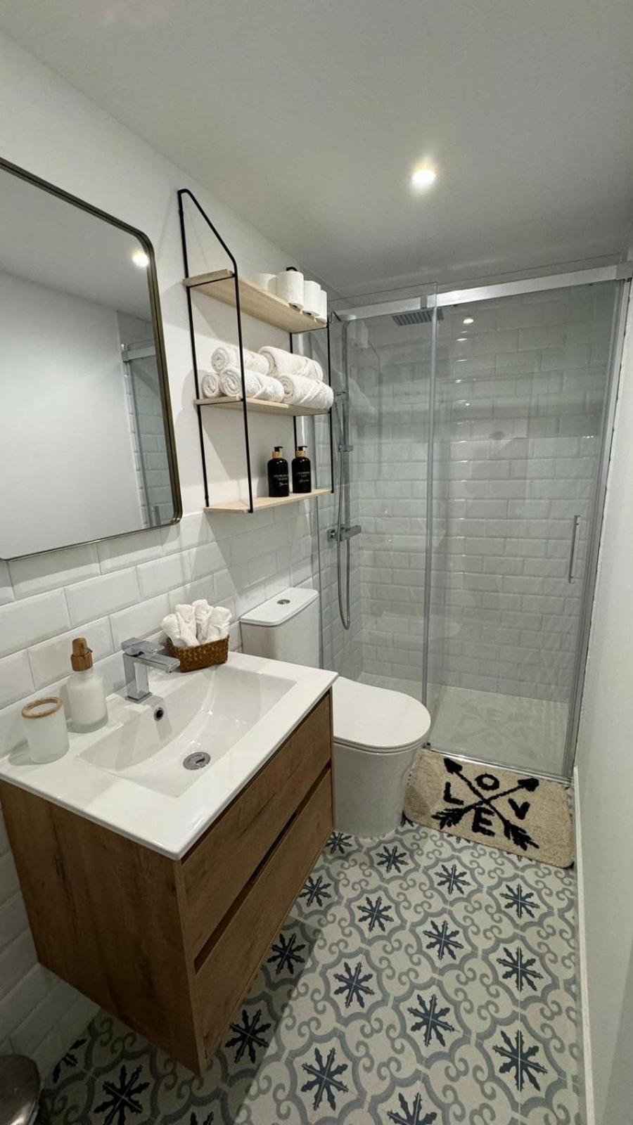 Apartamentos Urbanin II Plaza De San Pedro Cudillero Ngoại thất bức ảnh